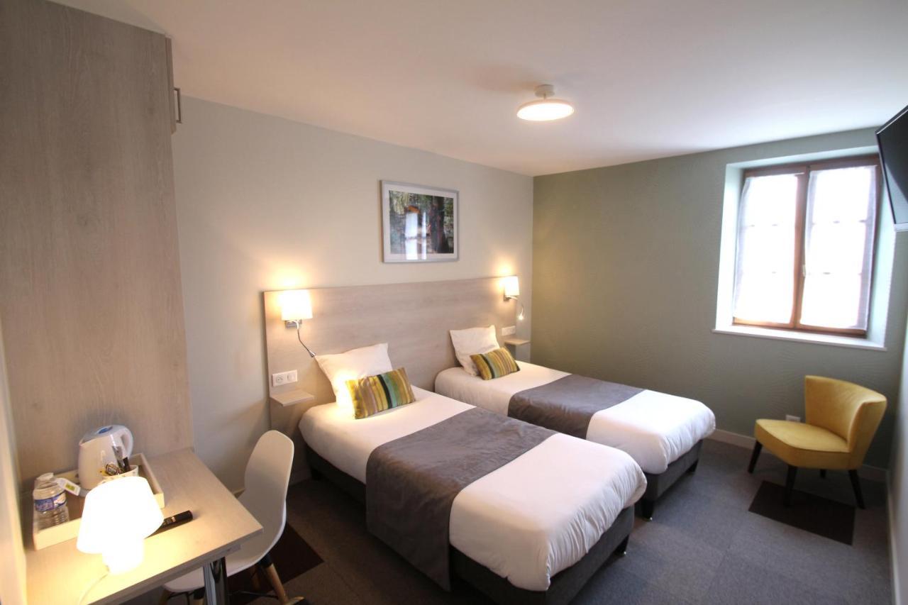 Logis Hotel Archambeau Thonac Exteriör bild